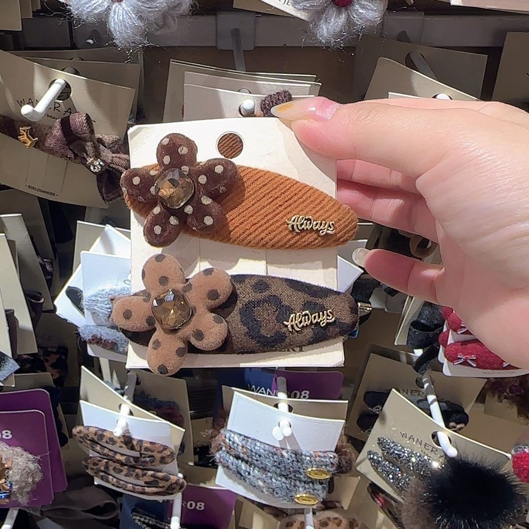 皮质非金属拼豹纹拜拜