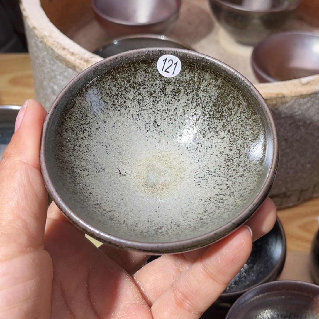 茶盏义兴龙窑坚持真柴烧