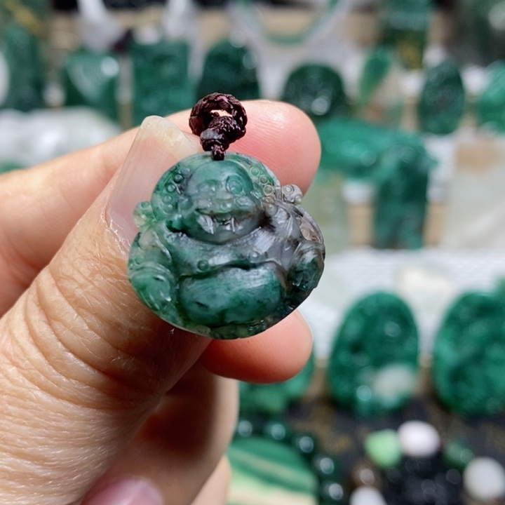 未镶嵌独山玉颈饰