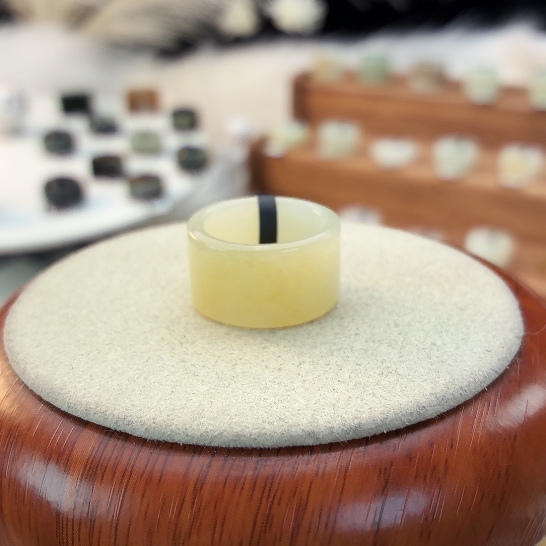 和田玉未镶嵌戒指i26奶黄圆切17.2mm