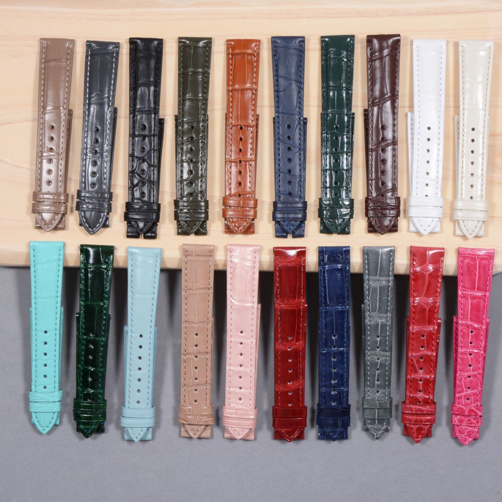 适配格拉苏蒂鳄鱼皮表带格拉苏蒂议员系列鳄鱼皮表带美洲短吻鳄