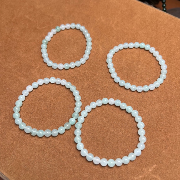 【尚墨珠宝】缅甸天然A货翡翠情绿色百搭款卡6mm多样性发其一