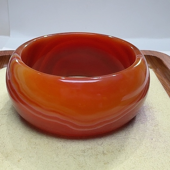 玛瑙/玉髓手镯未镶嵌茟*阁