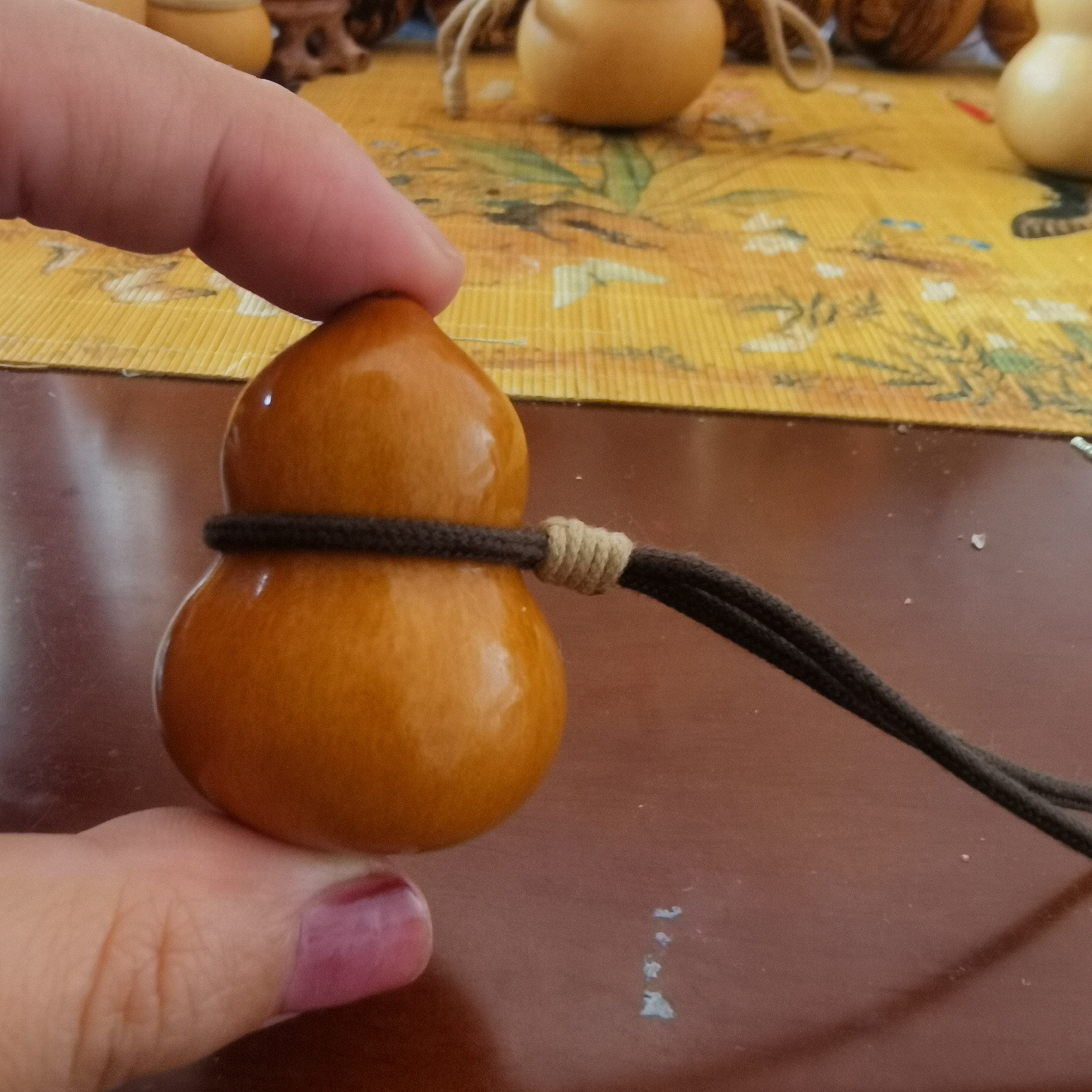 手盘玉化小八宝葫芦