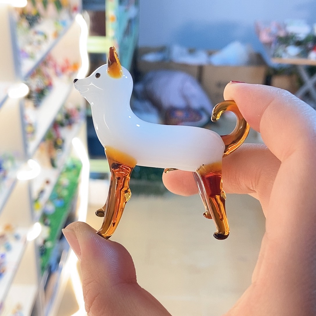 琉璃手工艺品大黄