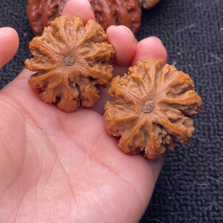 吊坠文玩核桃文玩核桃4