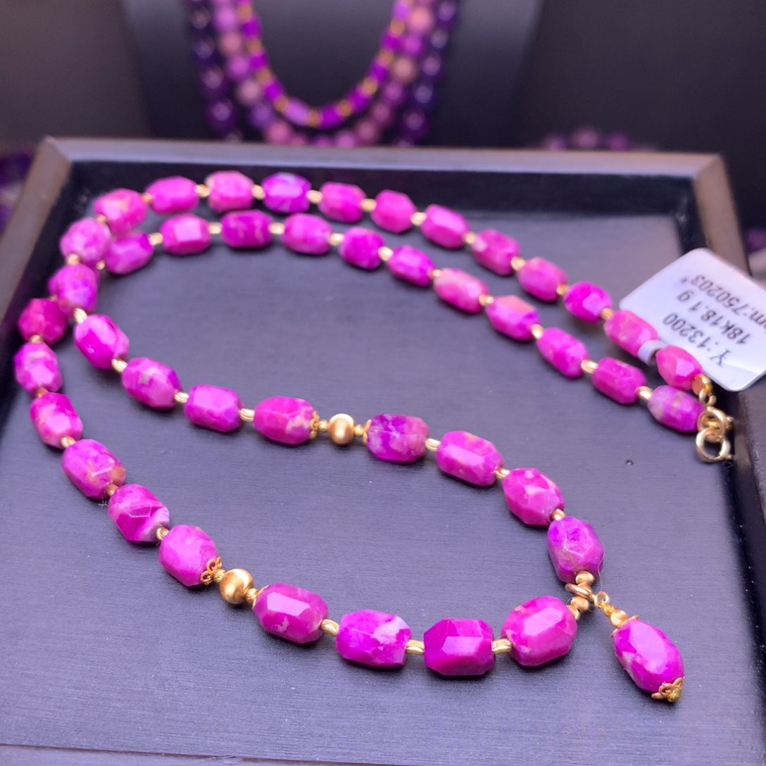 苏纪石（舒俱来）项链18K金镶嵌