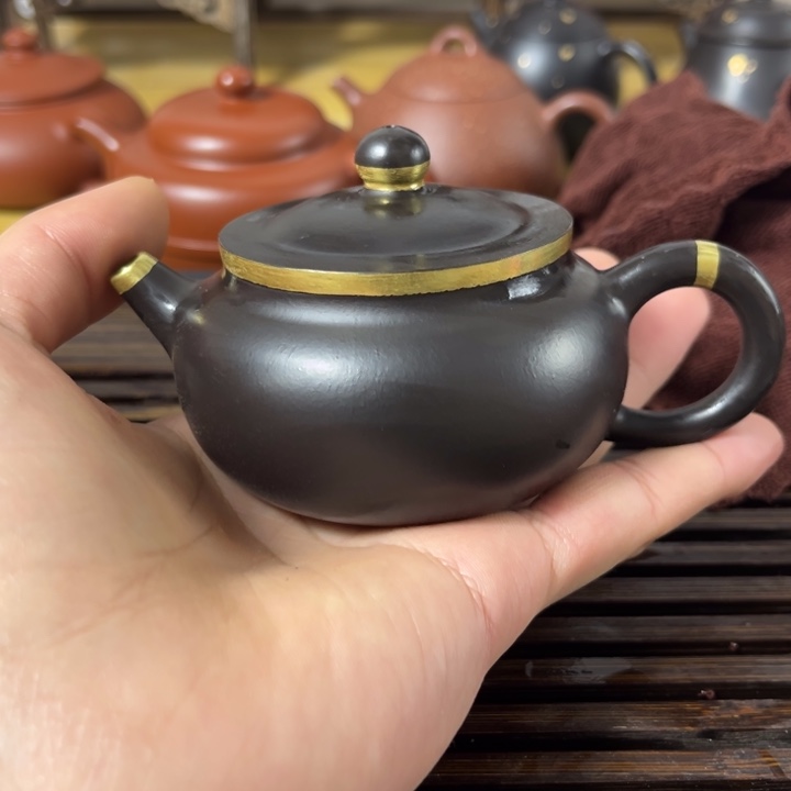 原矿紫砂半手工制作