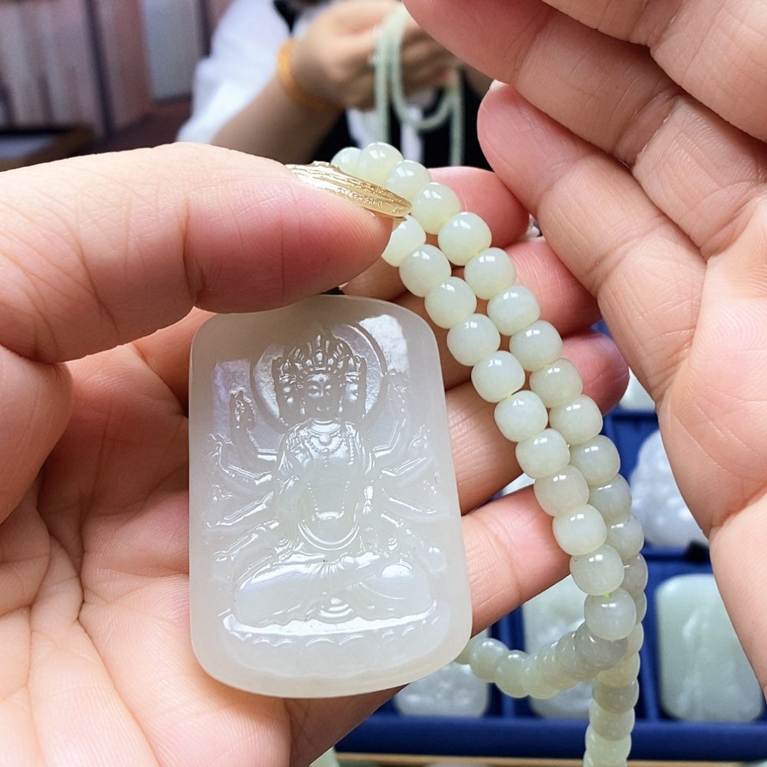 和田玉未镶嵌颈饰菏**保