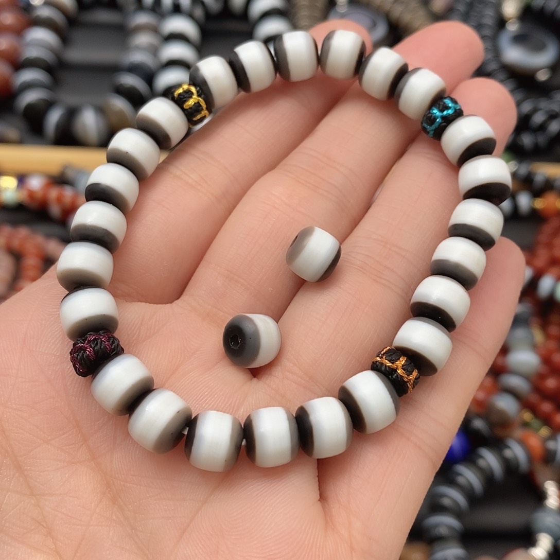 玛瑙/玉髓玛瑙手串未镶嵌