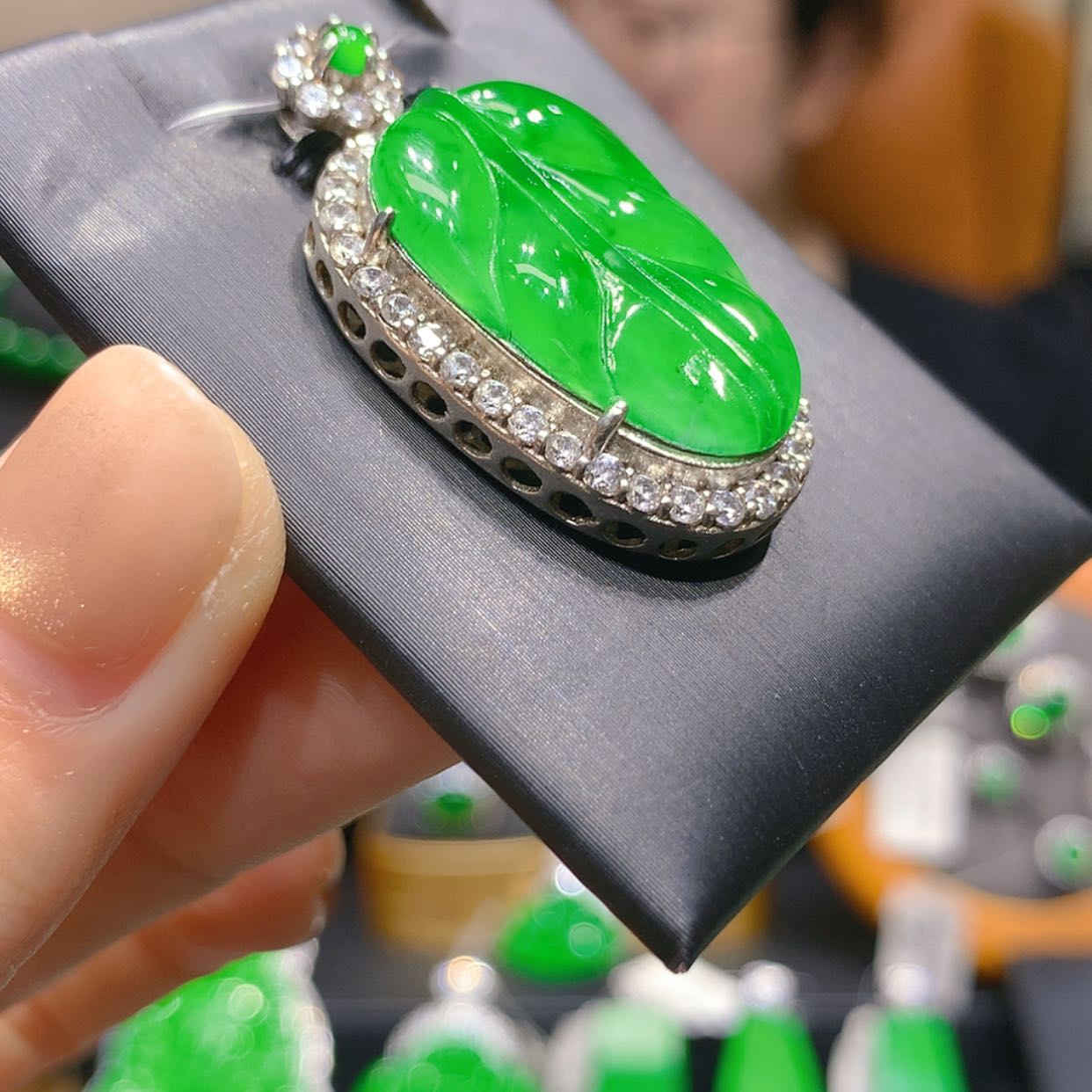 【闪购商品】颈饰银S925镶嵌翡翠3柒姐