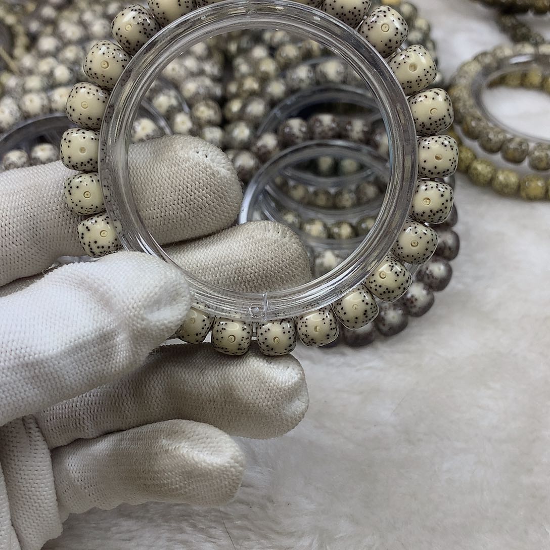 星月菩提手串25号冰透留白9×8