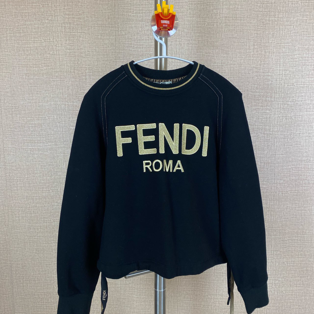 99新 FENDI/芬迪 黑金短款卫衣/尺码XS/胸围48/衣长51/B02079