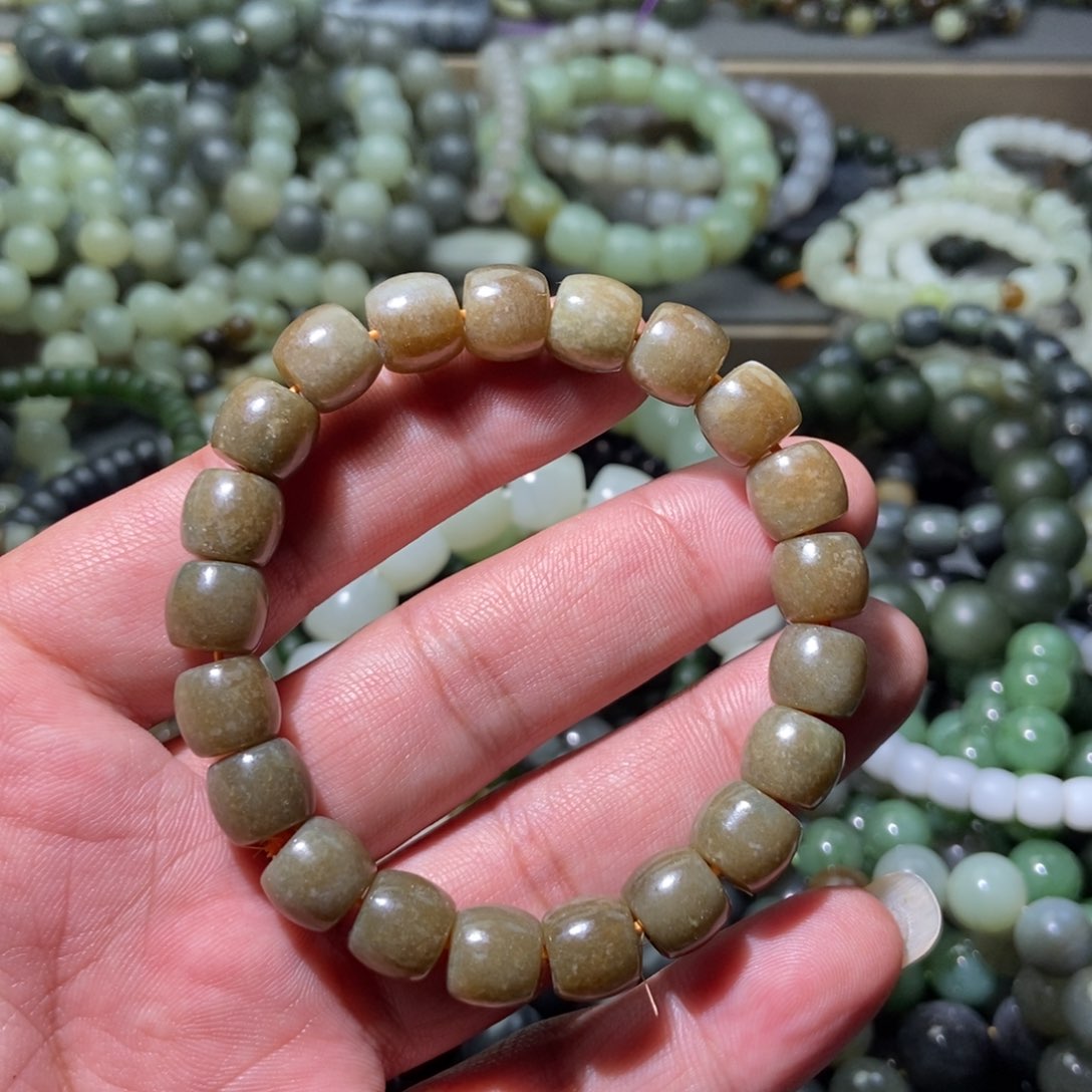 和田玉手链未镶嵌