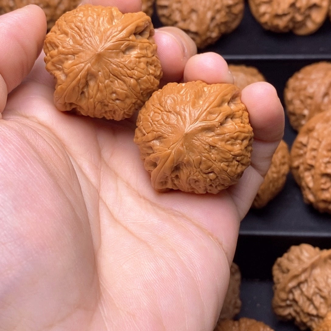 文玩核桃把件铁锤