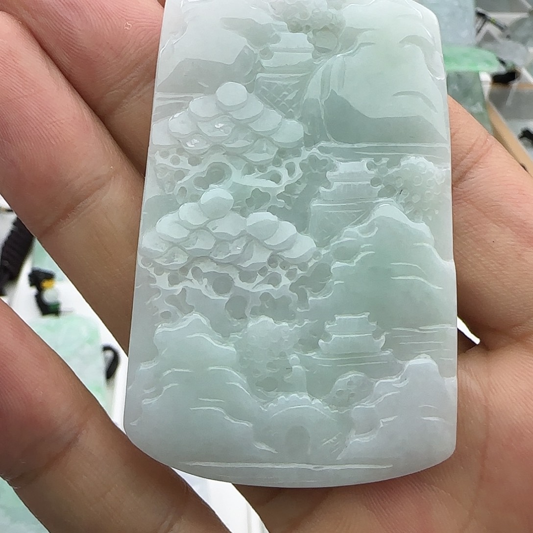 翡翠未镶嵌颈饰翡翠