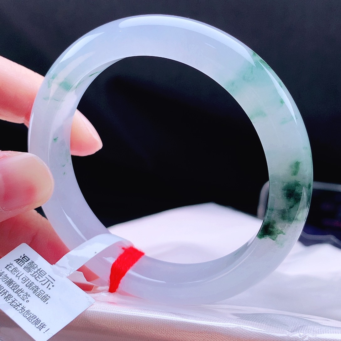 未镶嵌手镯翡翠53冰绿花