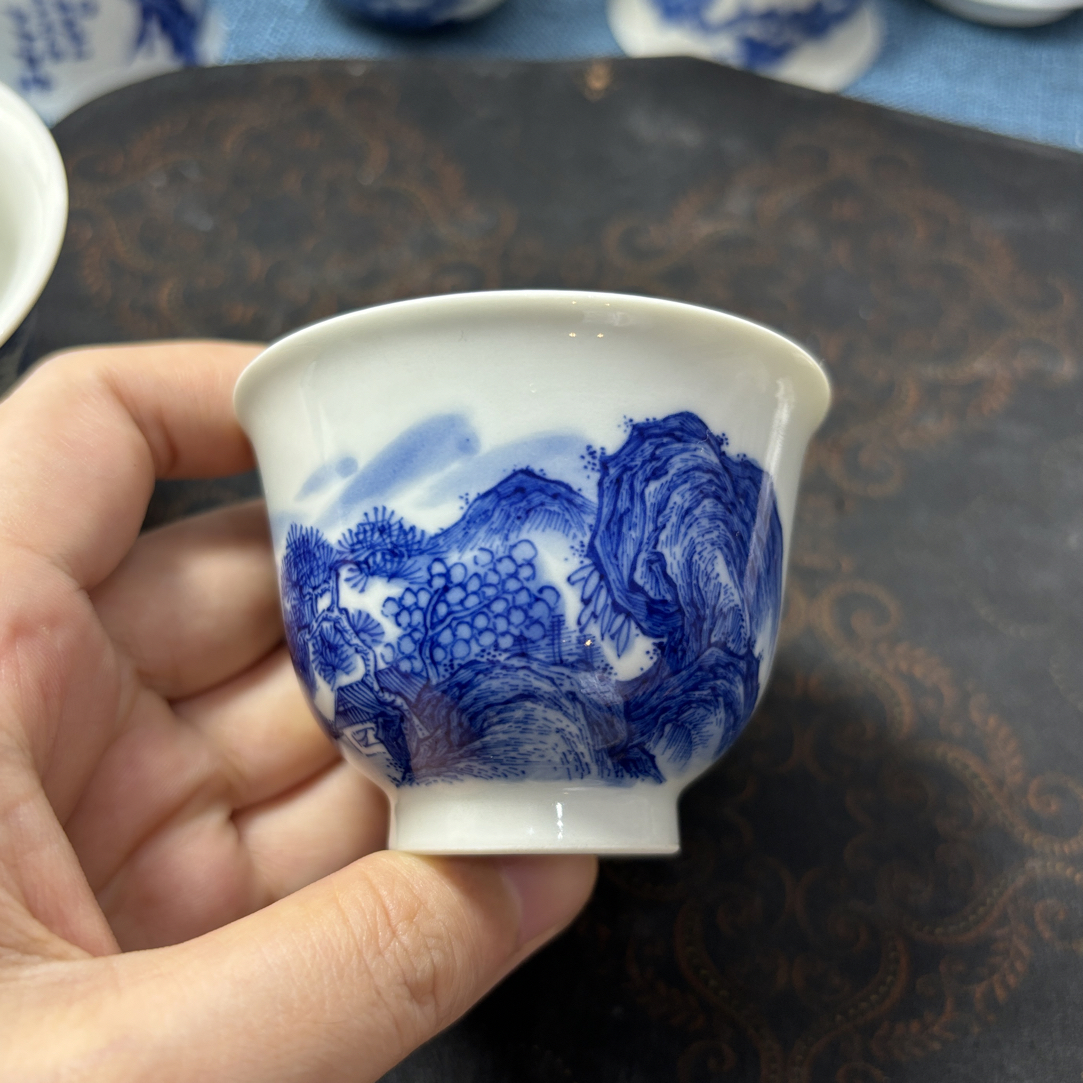 手绘青花蓬莱仙境茶杯容量65毫升口径6.5厘米高4.6厘米