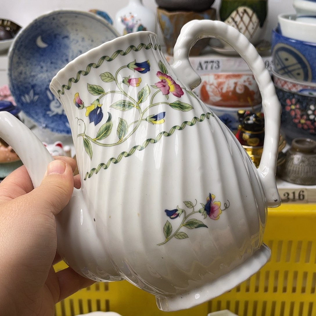 瓷片李***菜哈哈哈我真的要把她带去