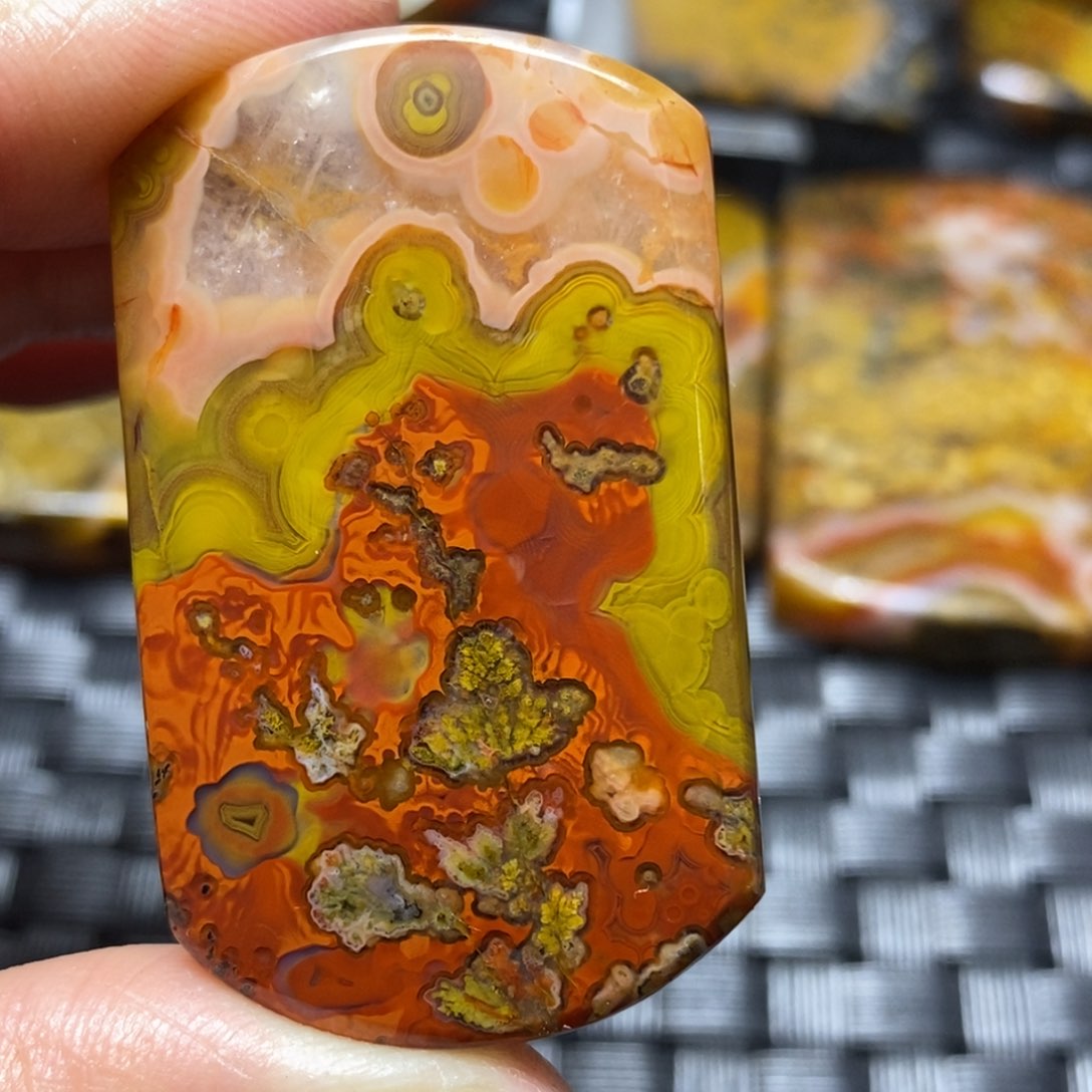 玛瑙/玉髓颈饰未镶嵌