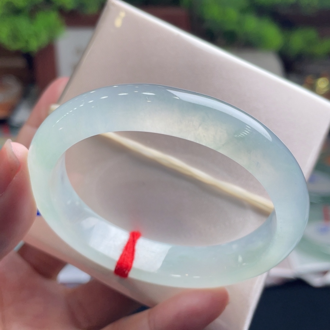 翡翠未镶嵌手镯52.5贵妃冰透起光 
