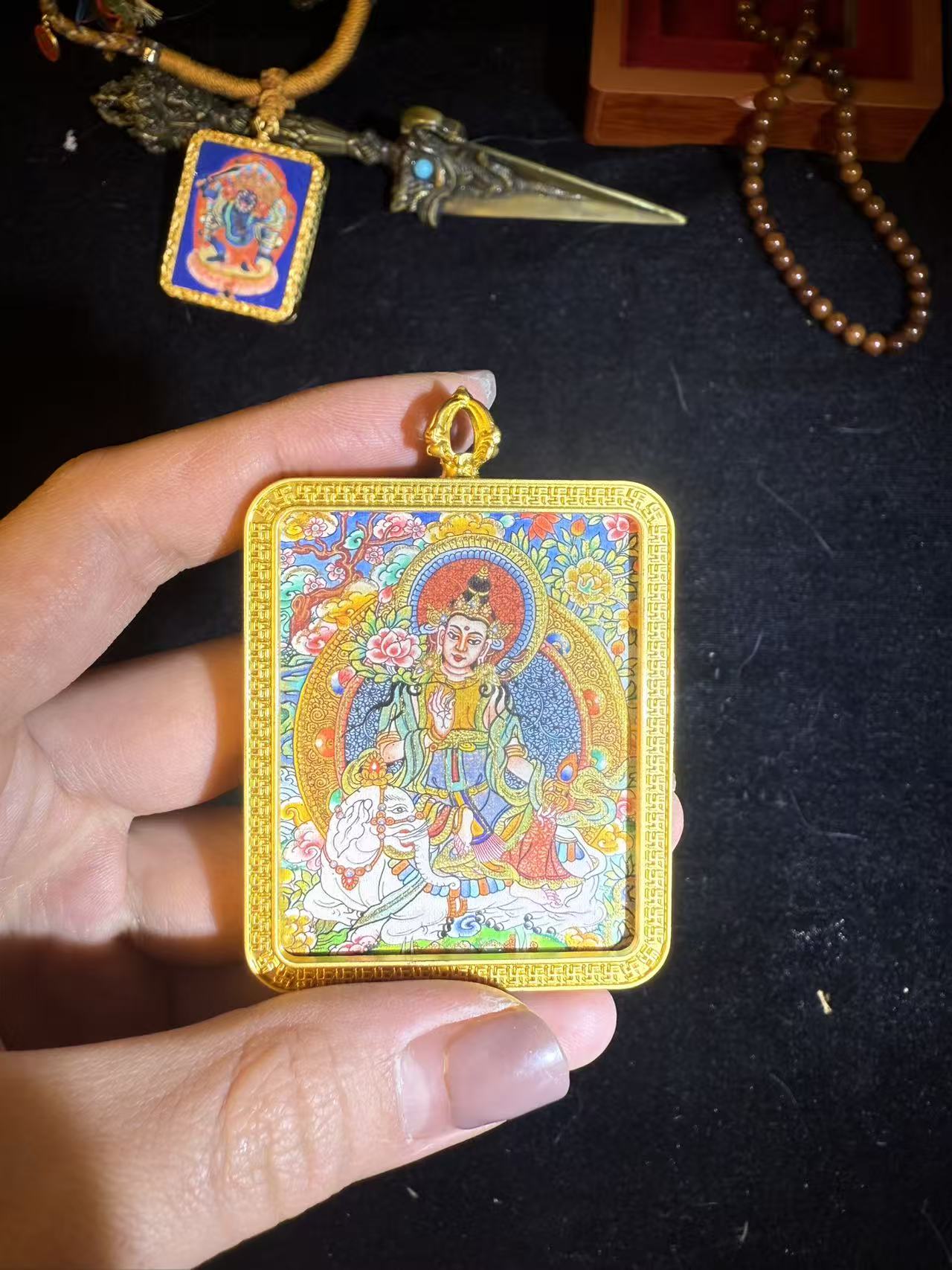 高卡完德加师傅彩唐普贤【拍一发四】