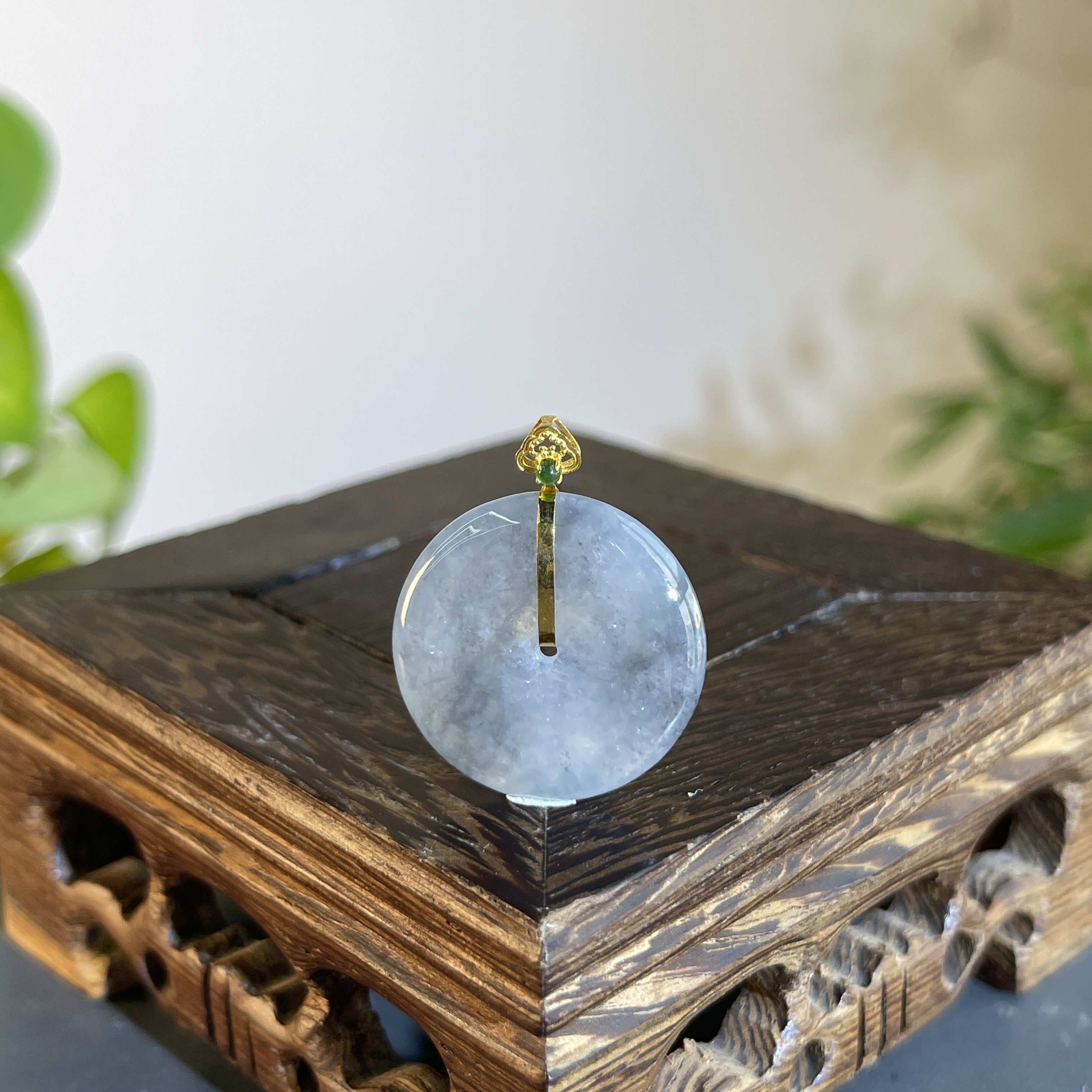 JTB01-51 天然缅甸翡翠A货 18K金镶嵌平安扣