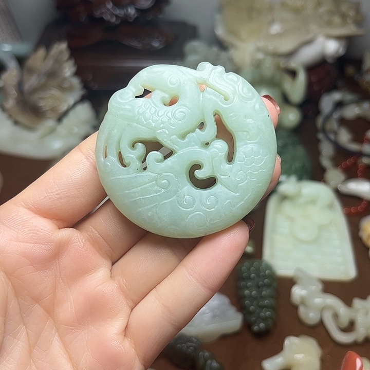 和田玉（糖玉）未镶嵌颈饰