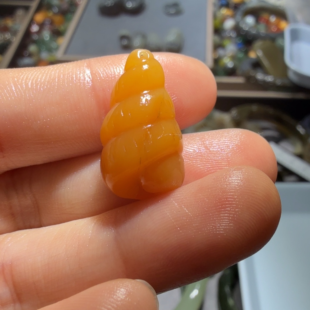 和田玉未镶嵌珠宝奇石