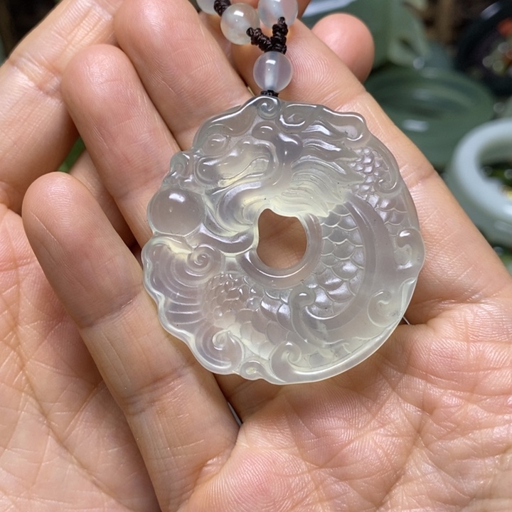 岫玉未镶嵌岫玉颈饰