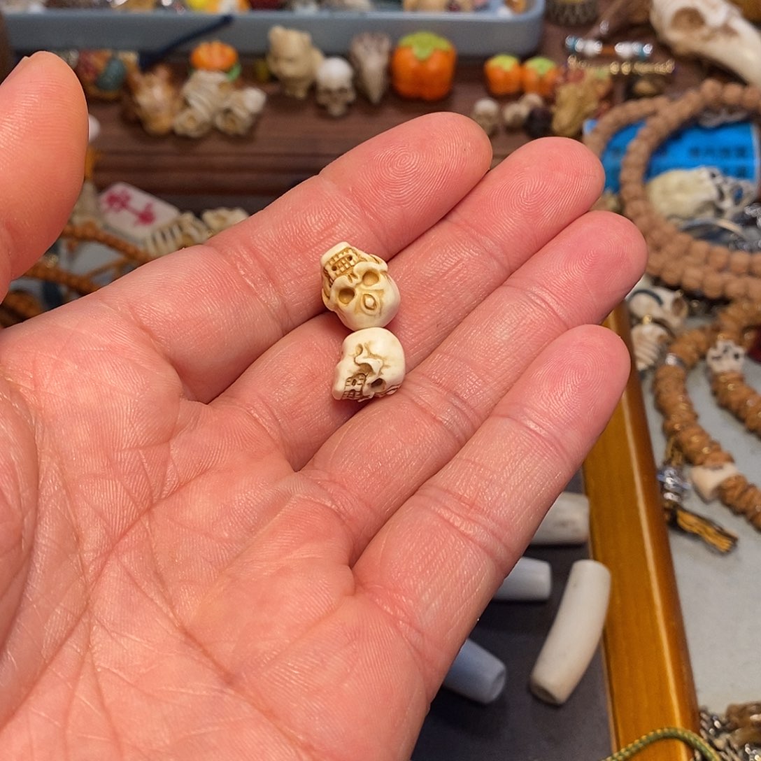 杨***生菩提籽类手串配饰隔珠