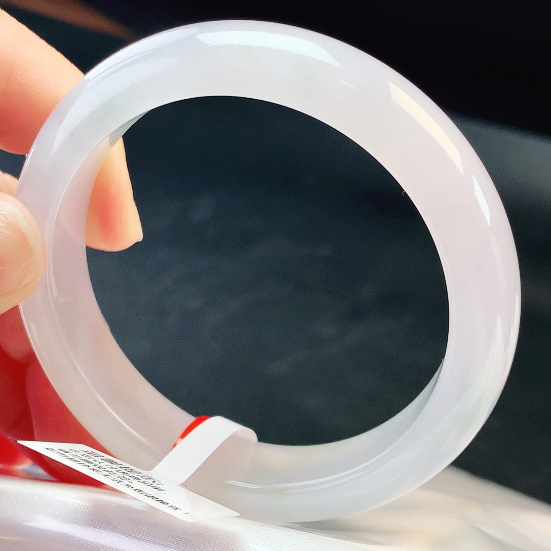 未镶嵌手镯翡翠55圈