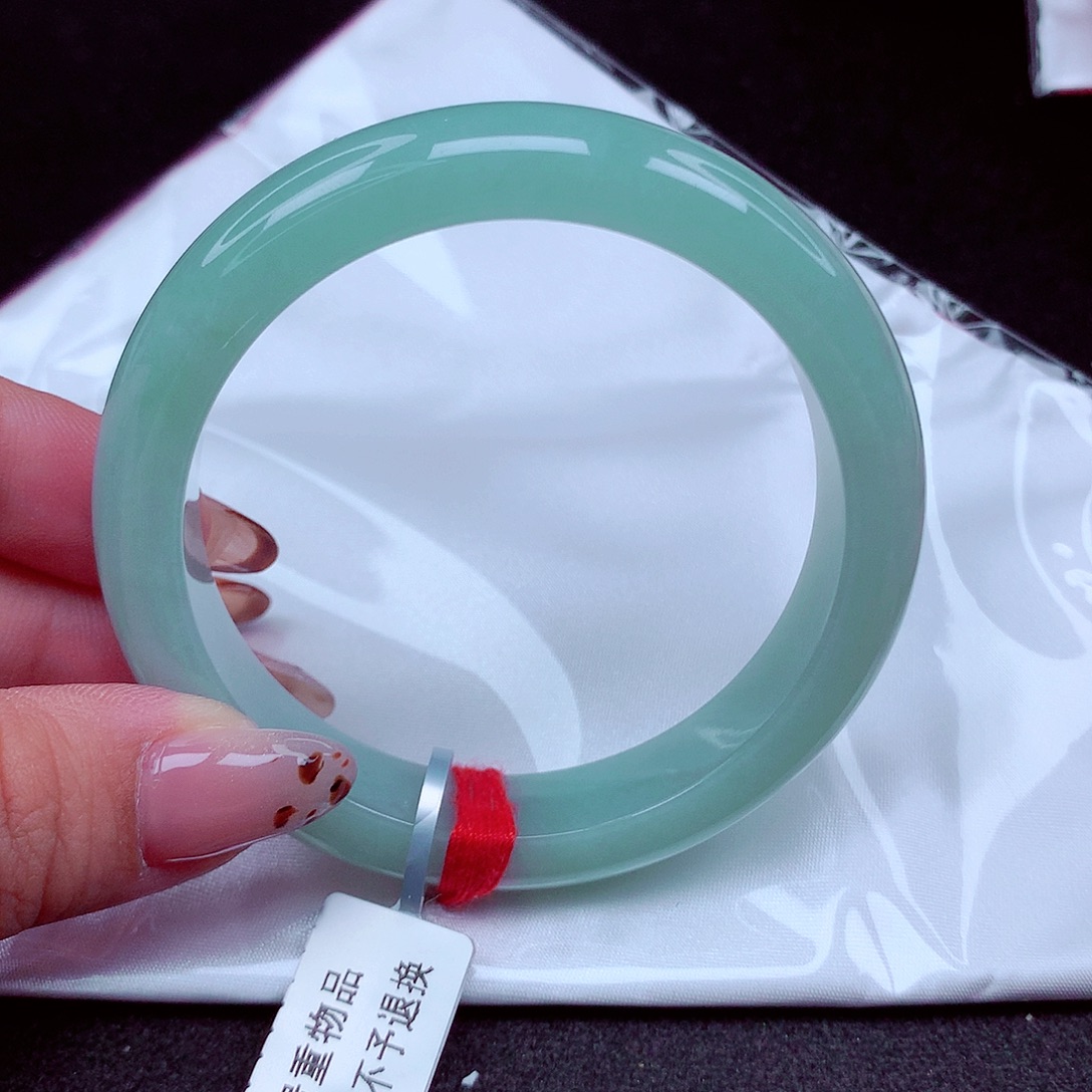 翡翠未镶嵌手镯天然缅甸翡翠A货玉手镯