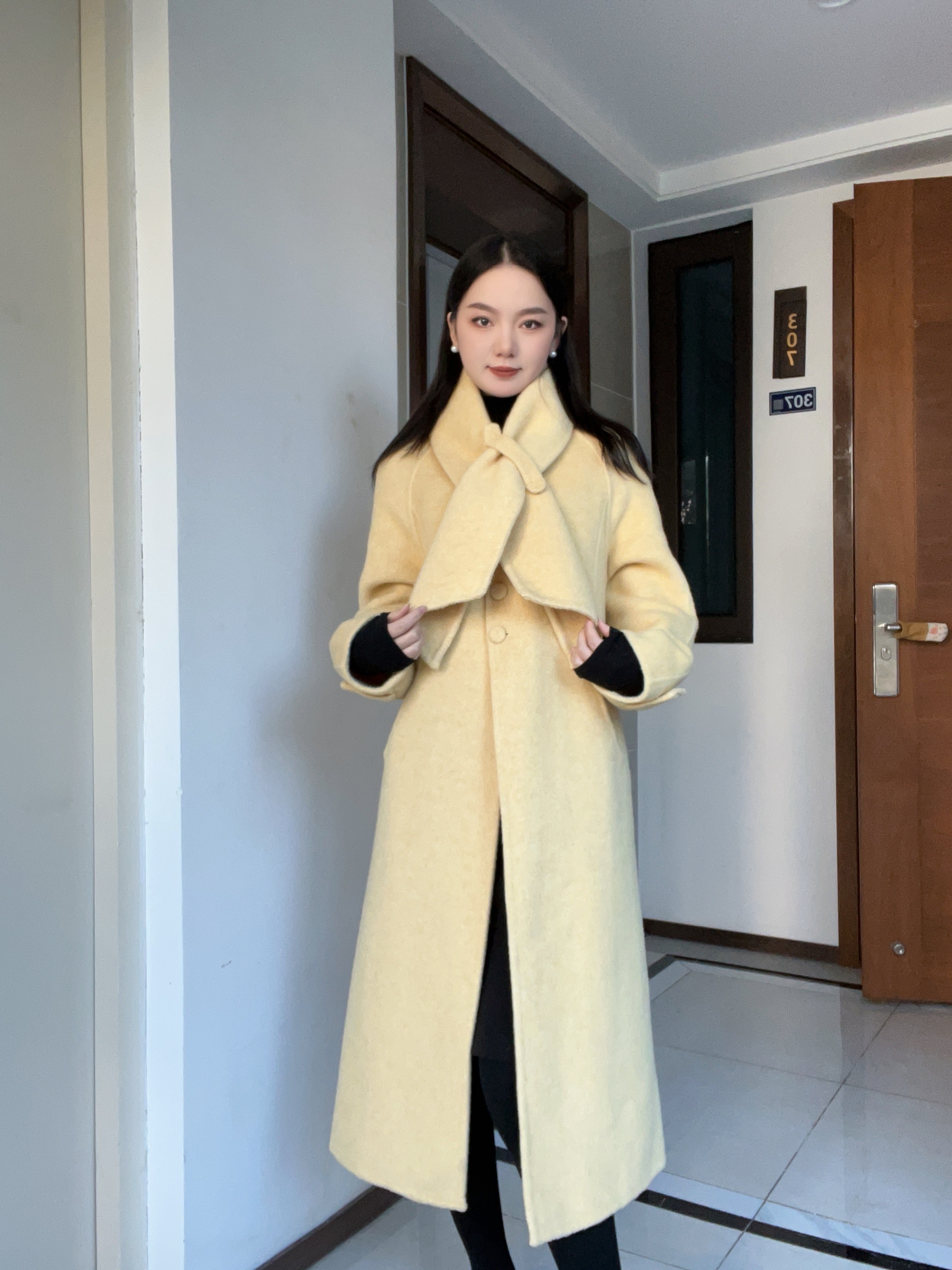 2025围巾长款店设计感围巾双面手缝羊毛大衣长款羊毛大衣