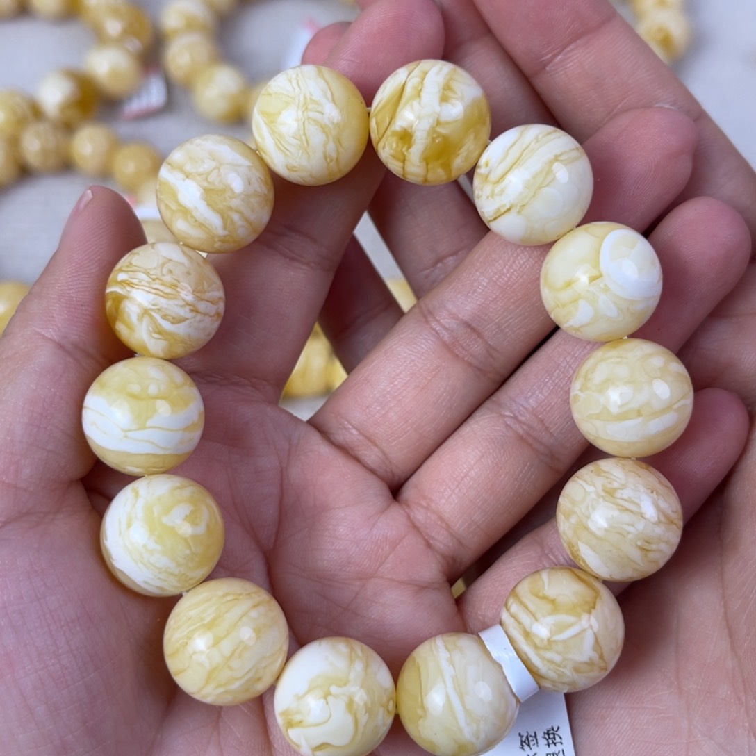 琥珀裸石未镶嵌尺寸16