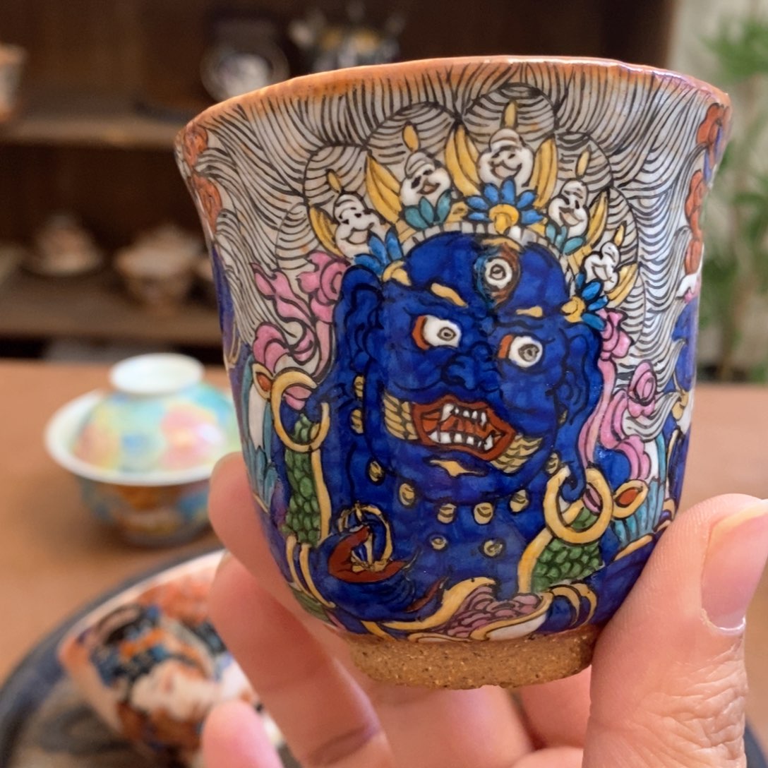 手工手绘大黑天茶杯