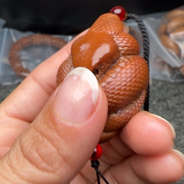 橄榄核吊坠橄榄油和橄榄油