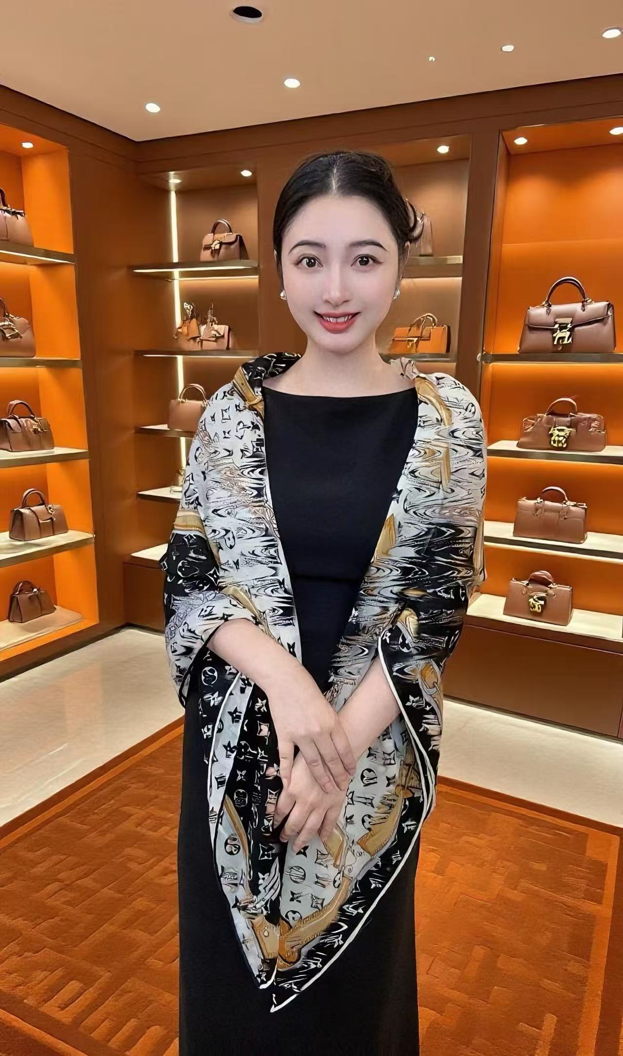 蓝蓝丝语【理想生活】高奢空调披肩夏季空调四季百搭披肩