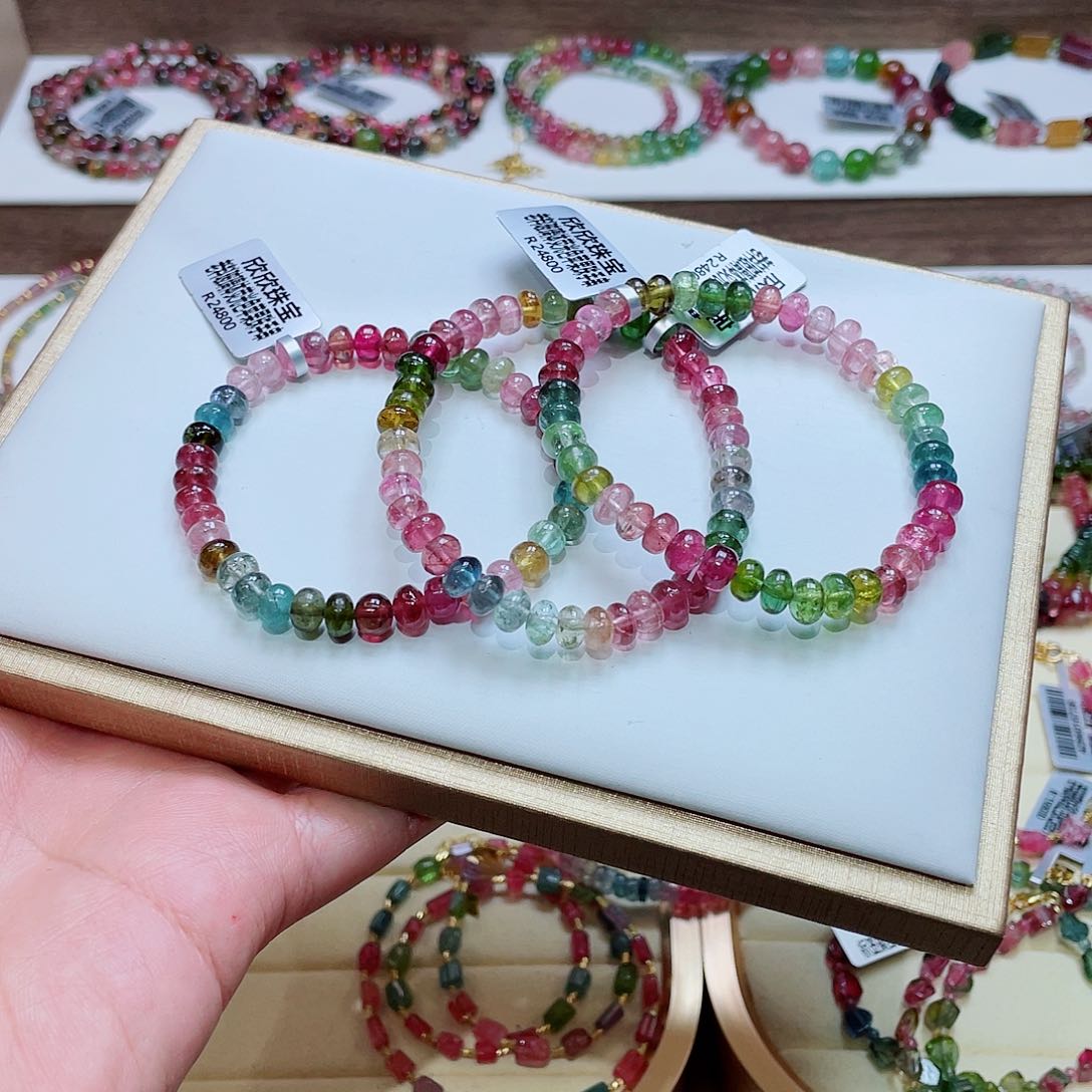 碧玺手串未镶嵌多样性发其一