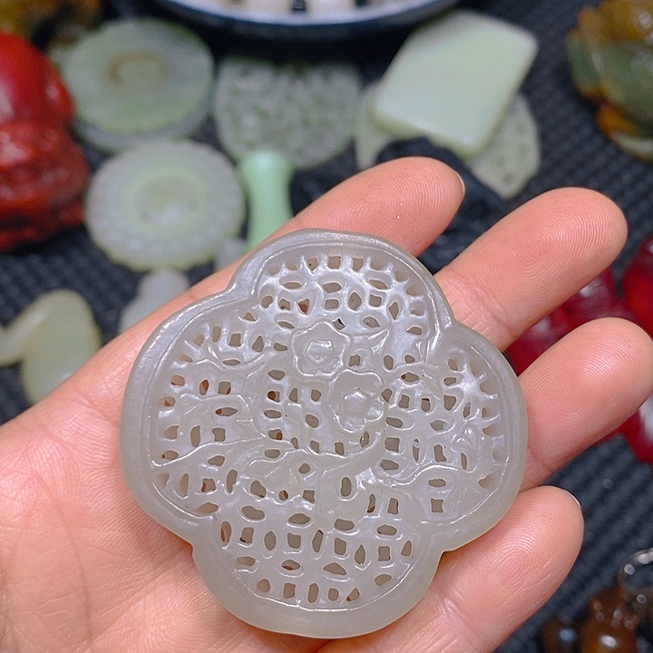 吊坠白玉菩提精选