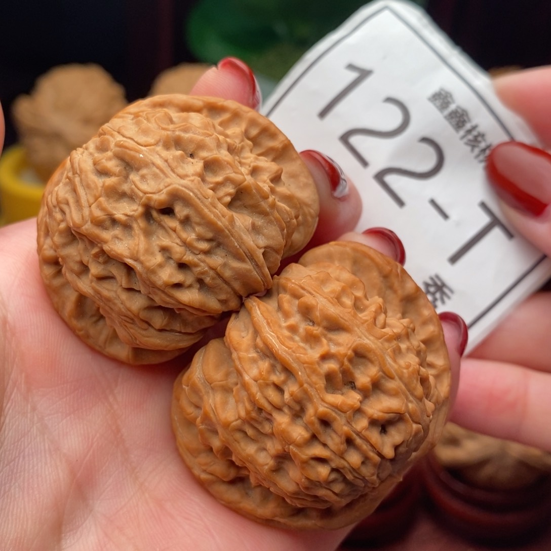 文玩核桃把件白狮43