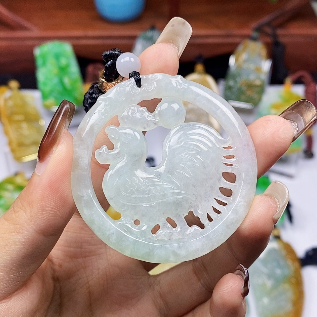 颈饰未镶嵌翡翠天然翡翠A货