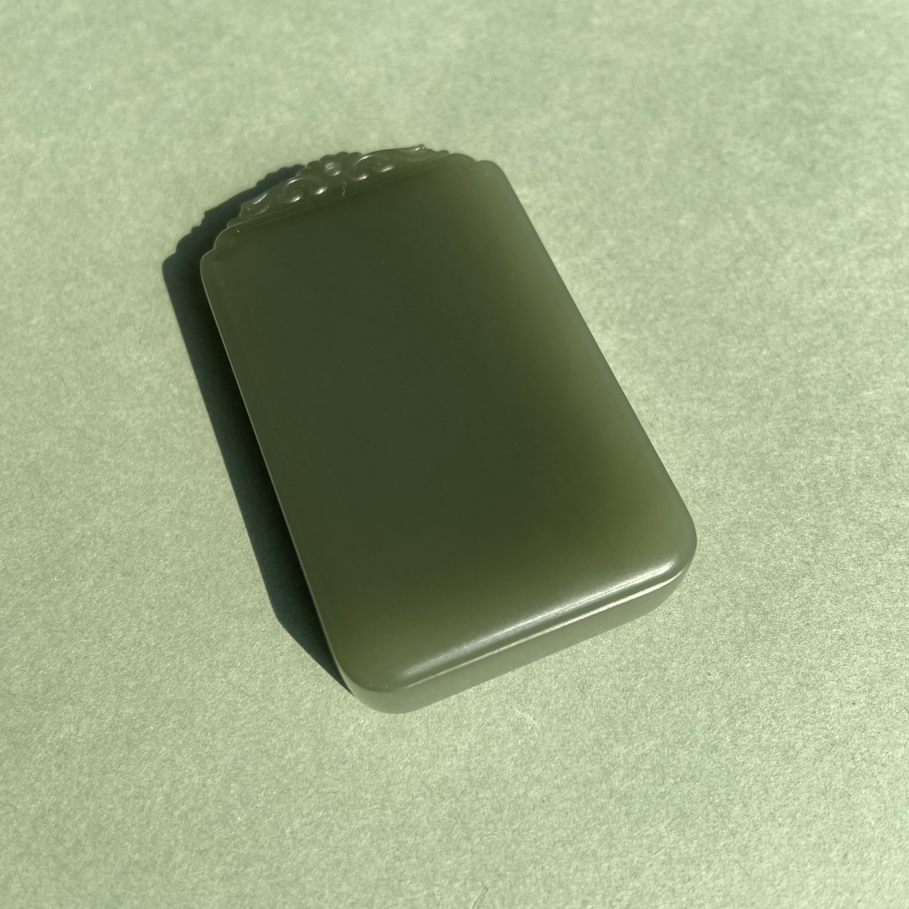 和田玉阿尔金山脉花土沟平安无事牌自然光实拍高57宽33厚10.7