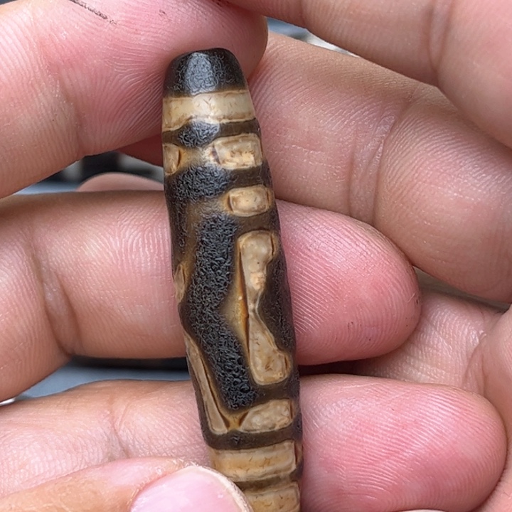 玛瑙/玉髓颈饰未镶嵌云*