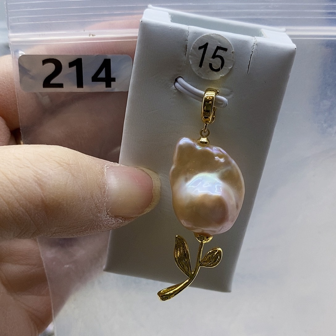 颈饰合金淡水珍珠