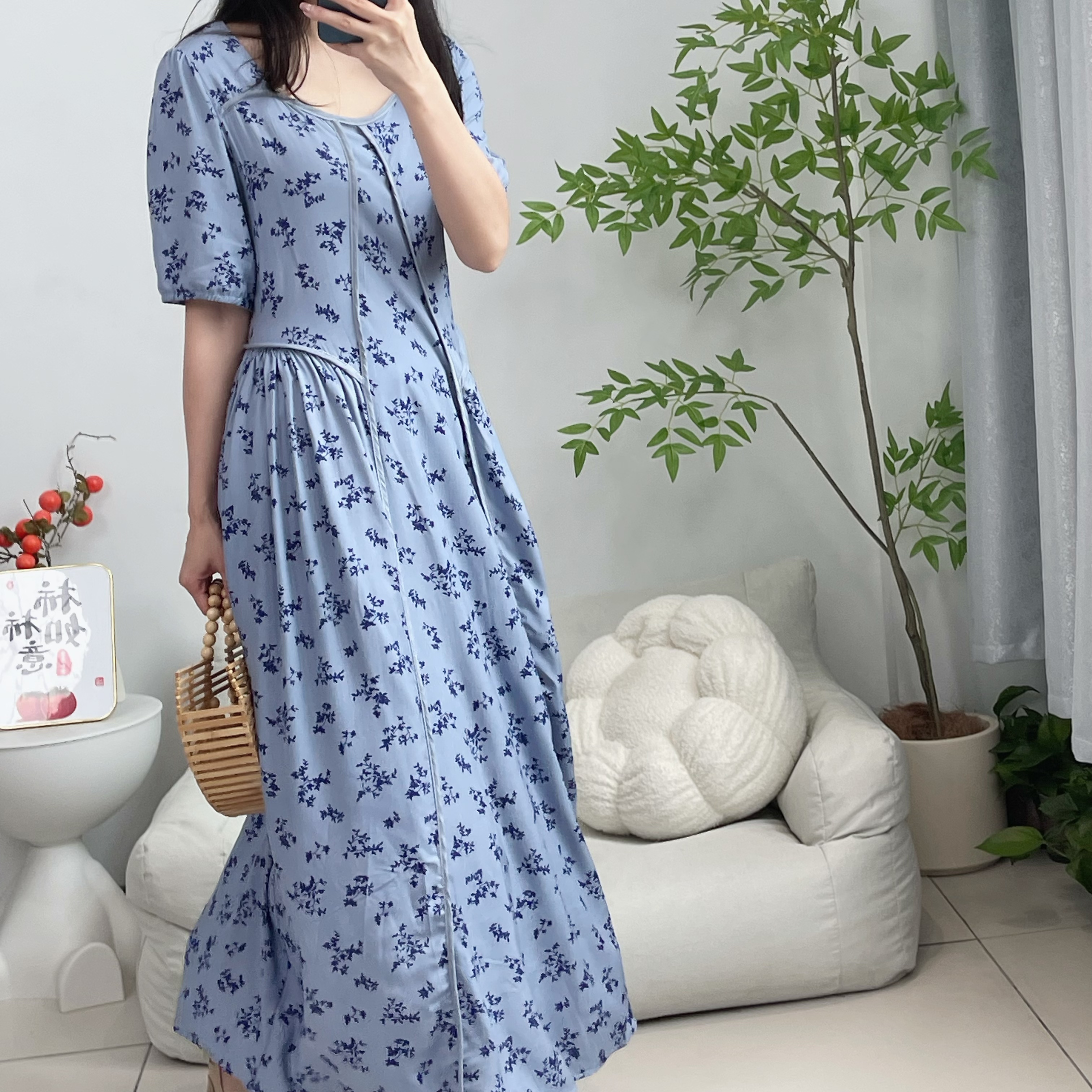 6009#棉绸方领法式夏季显瘦碎花连衣裙女气质设计感新款A字裙大摆