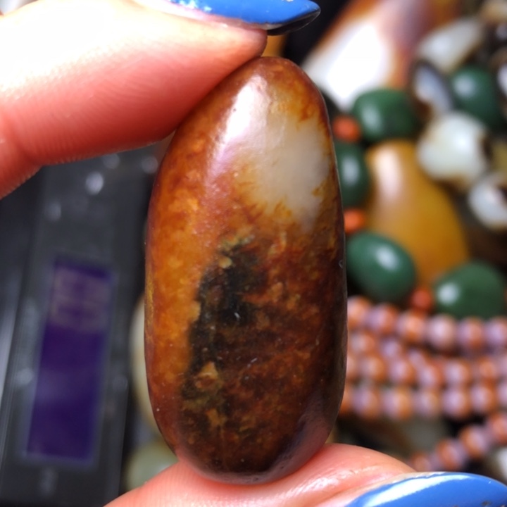 和田玉未镶嵌珠宝奇石