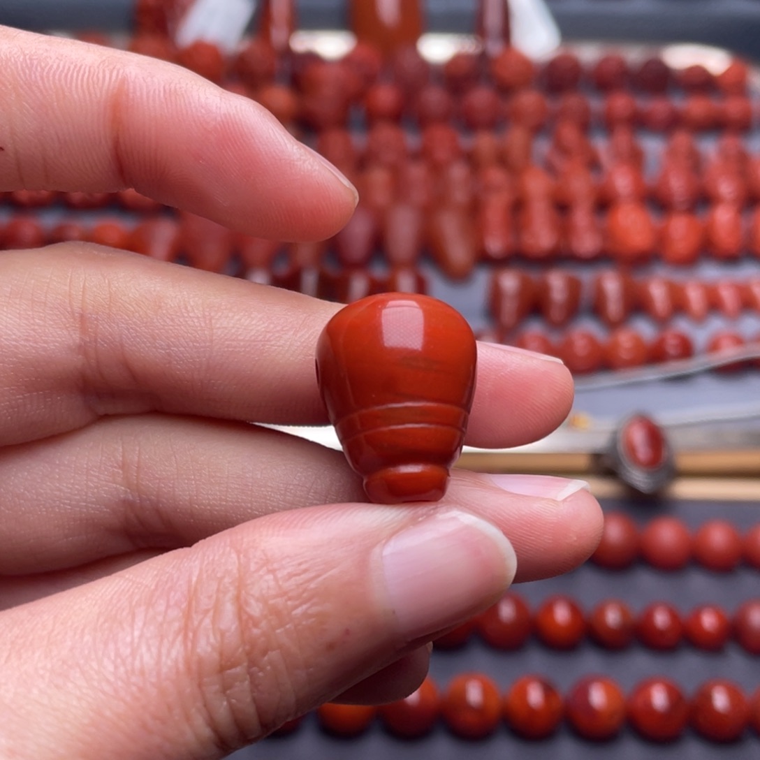 南红玛瑙未镶嵌其他W15瓦西柿子红奶嘴三通