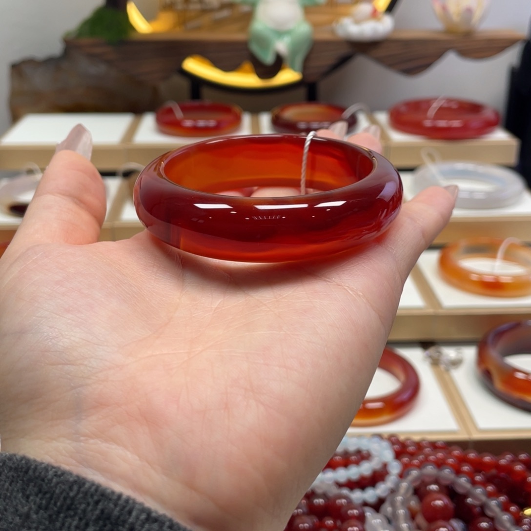 玛瑙/玉髓未镶嵌手镯