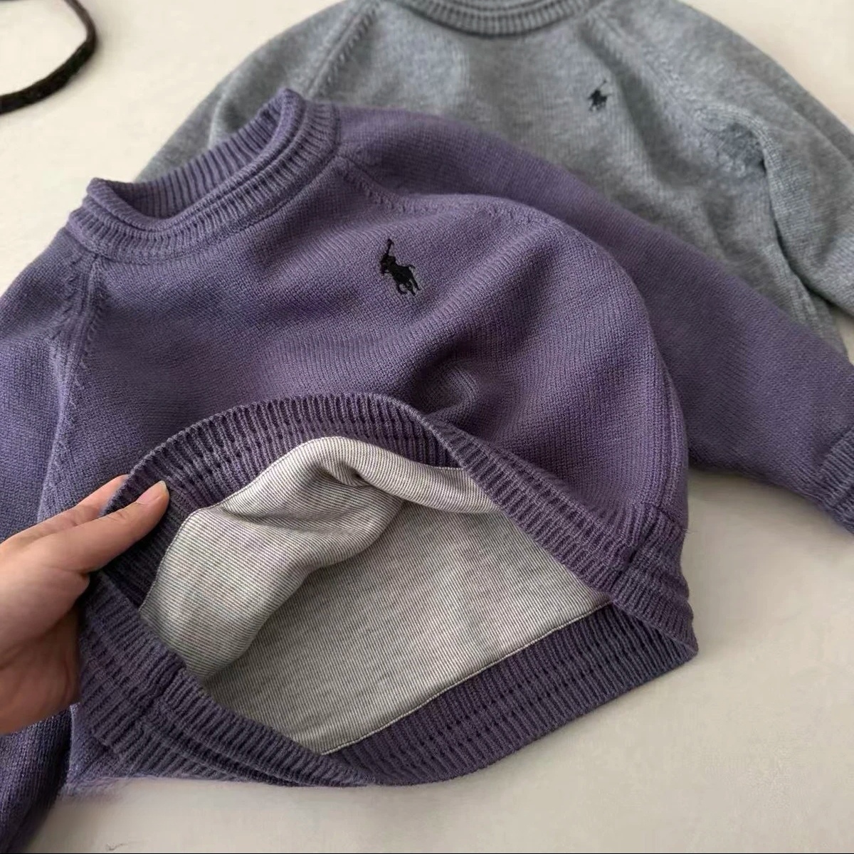 儿童冬季新款加厚加绒时尚潮流套头刺绣款男女童亲子针织衫